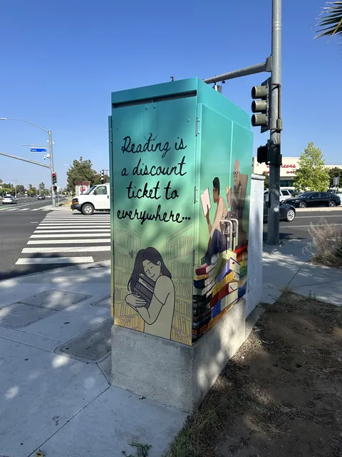 Side of the reading box: Reading is a passport to everywhere